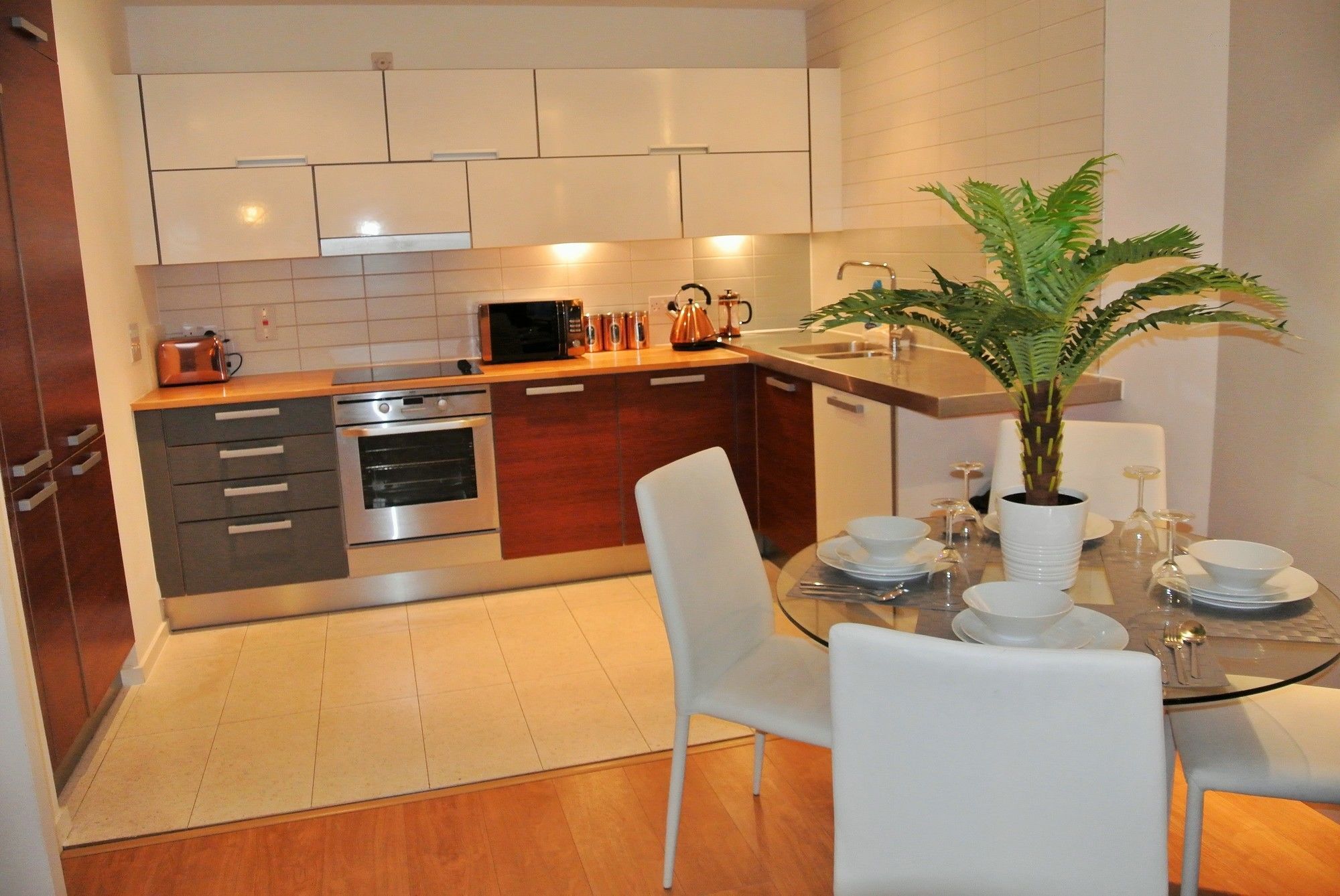 Apartment Approved Serviced Skyline C
